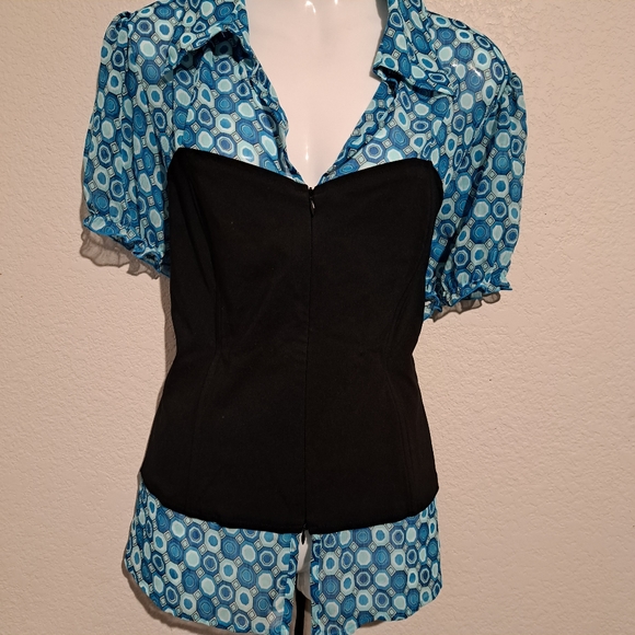 Dressbarn blouse with attached corset. Size Large - Picture 1 of 12
